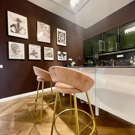 Apartamento Vip Jacuzzi Luxury *