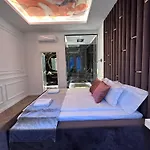 Апартаменты Vip Jacuzzi Luxury